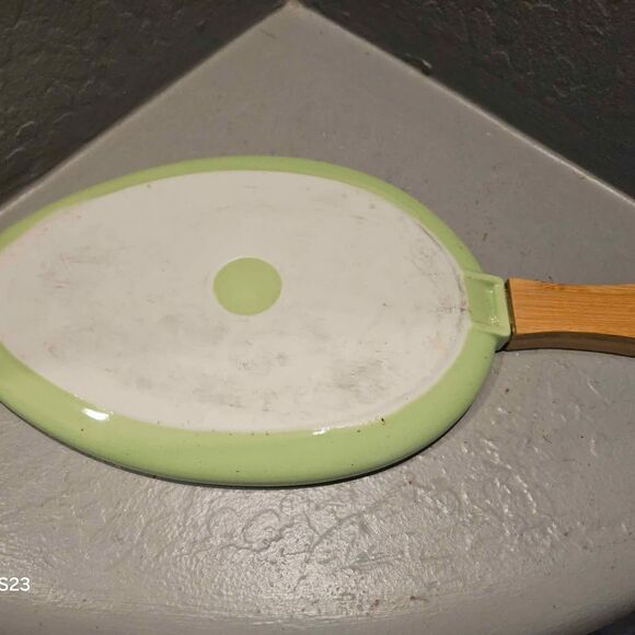 Green Ceramic and Wood Handle Appetizer Dish Appetizer Tray 16" x 8" - Picture 4 of 6